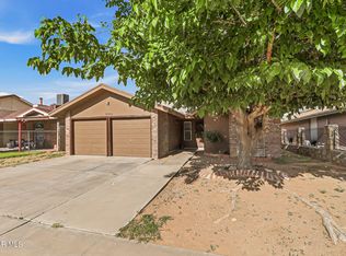 10902 Yogi Berra Dr, El Paso, TX 79934