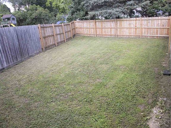 3rd image of 2838 Green Dale Dr