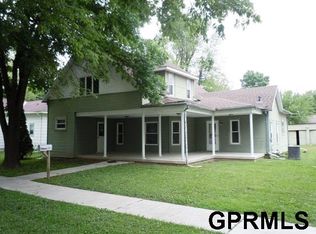 116 W 6th St, Logan, IA 51546