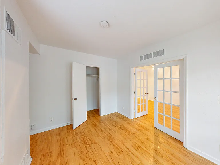 Dining/Living room