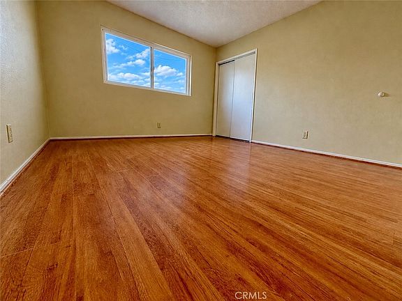 3rd image of 4584 Bandera St #B