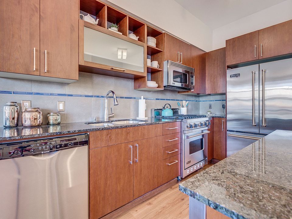 1st image of 1524 Eastlake Ave E #334