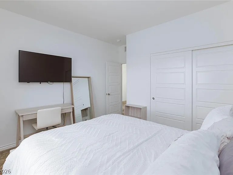 7792 Vino Vranec Ct — Photo 28