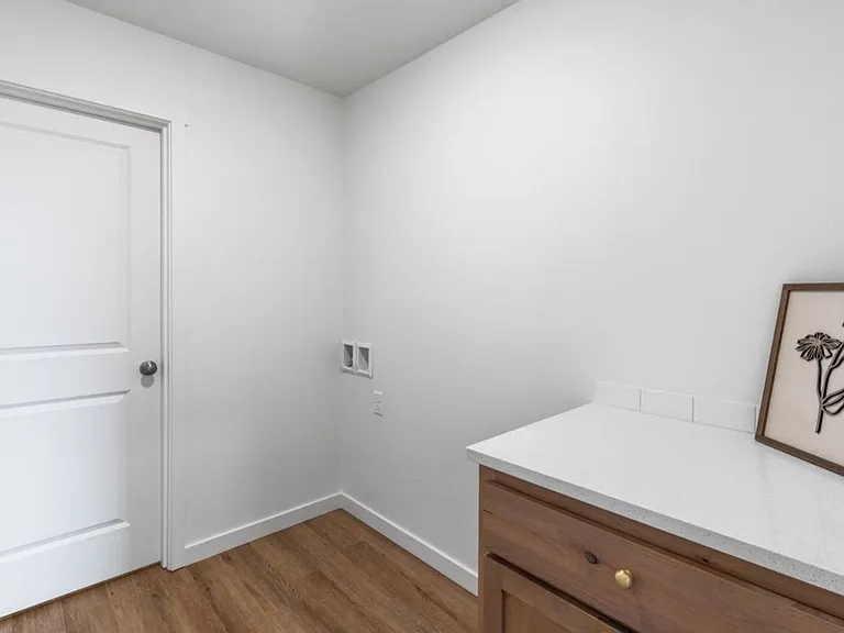 501 Edgar St #C — Photo 16