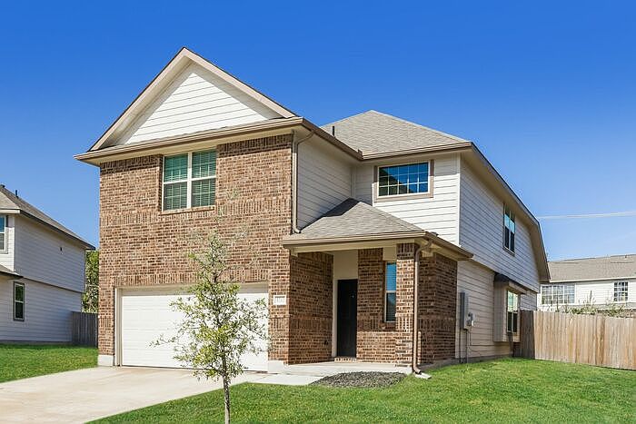 2nd image of 8212 Runner Oak Ln