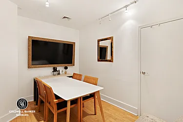 Rented by Coldwell Banker Warburg