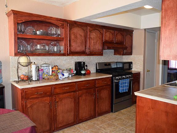 5th image of 3620 Breckenridge Dr