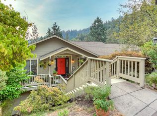 836 Morton St, Ashland, OR 97520