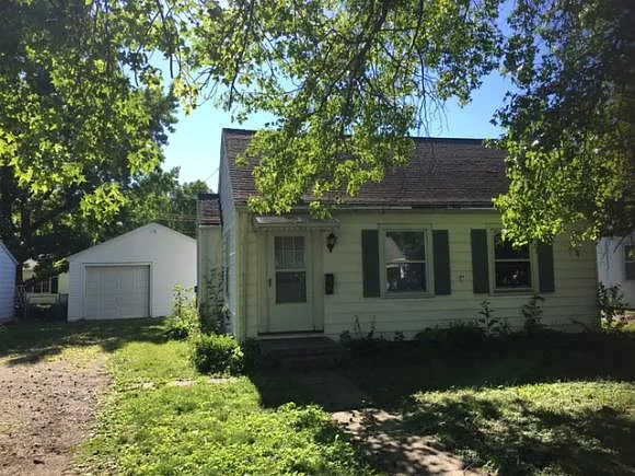 1404 S 15th St photo 1
