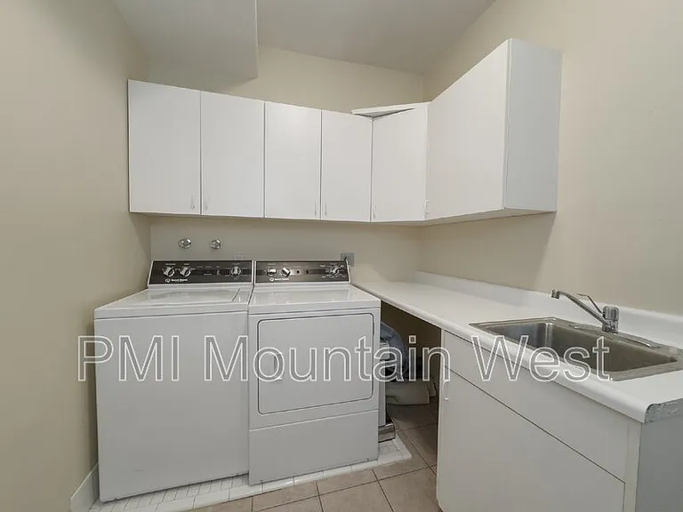49 N Fairway Dr — Photo 23
