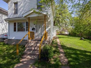 922 E 14th St, Davenport, IA
