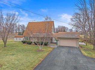 26894 State Route 23, Sycamore, IL 60178