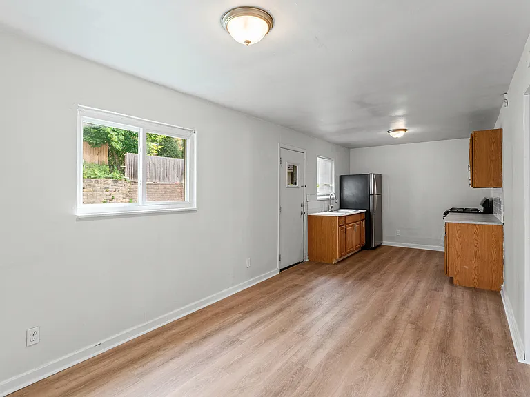 723 Taylor Ave #1 — Photo 23