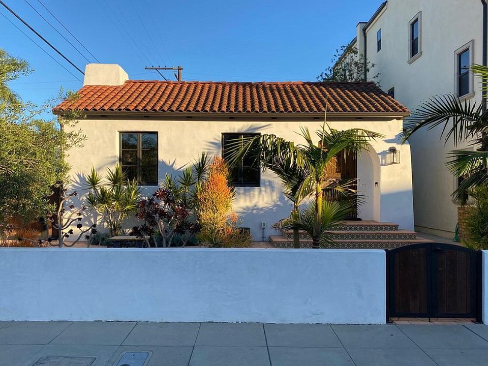 1st image of 134 Corona Ave