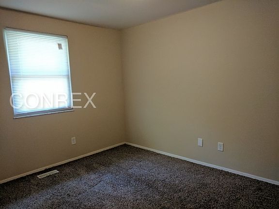 3rd image of 7885 Timber Hill Dr
