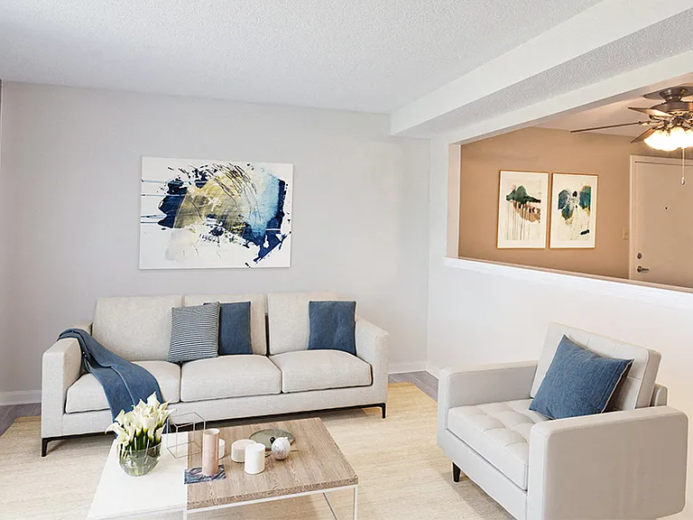 Maplewood Estates Apartment Homes — Photo 9