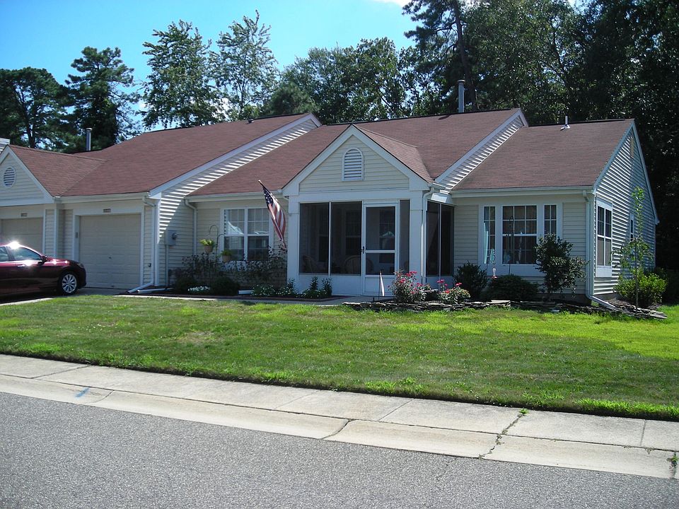 1st image of 1209b Thornbury Lane #B