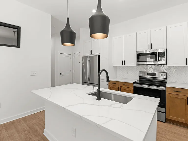 The Rowe at Commonwealth — Photo 14