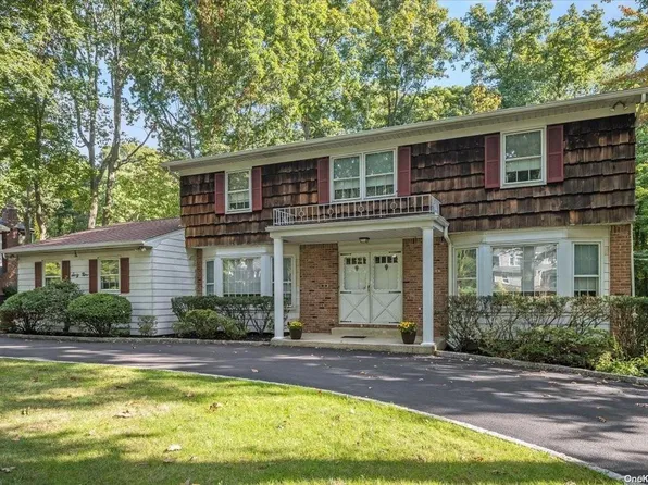 69 Buttonwood Drive, Dix Hills, NY 11746