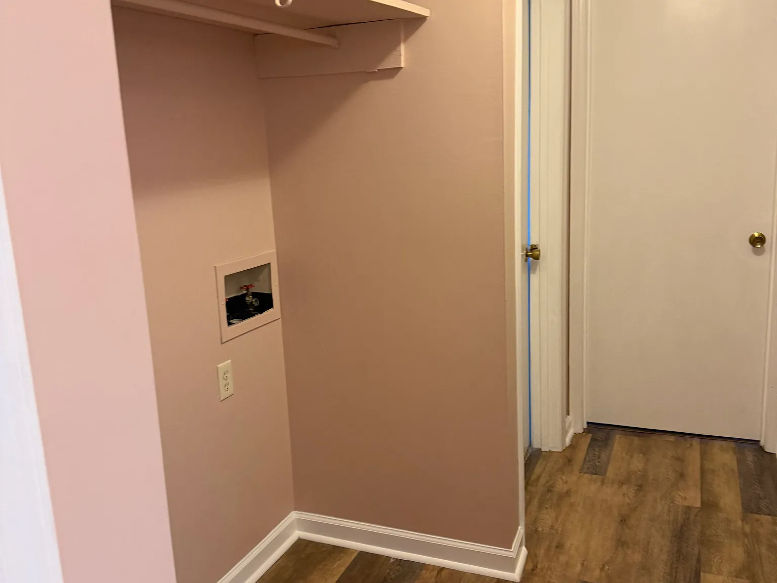 2 bed, 1060 sqft, $1,400 — Photo 2