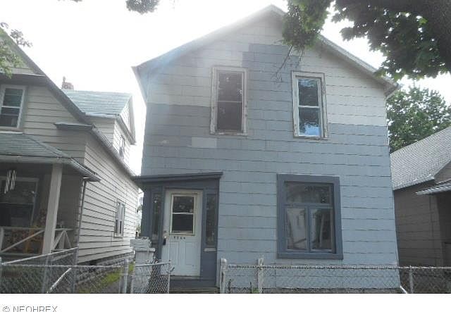 1st image of 3137 W 71st St