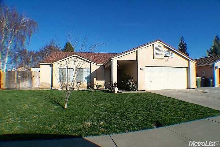 1st image of 1104 Skyway Ct