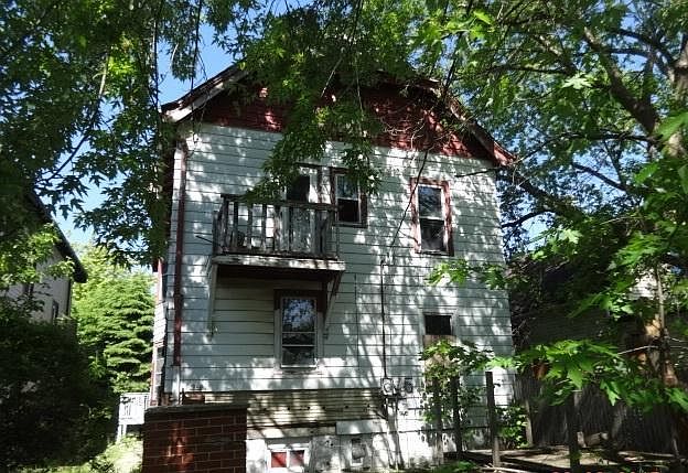 2nd image of 2846 N 10th St #2848