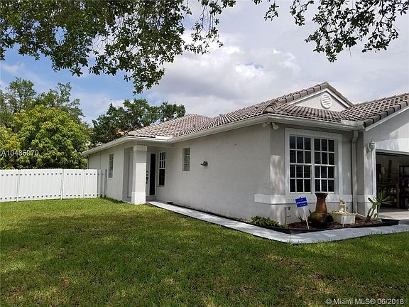 2nd image of 1785 NW 165th Ave