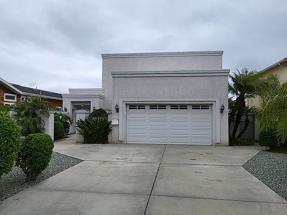 Ample parking for Cars. Boats. RVs