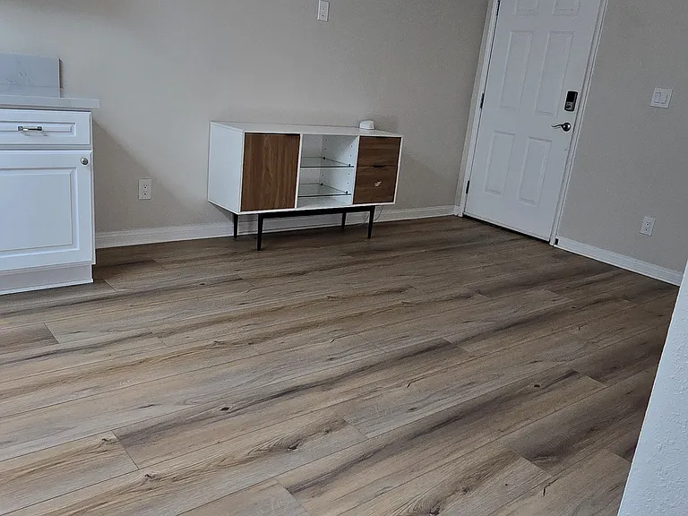 14254 Sayre St — Photo 6