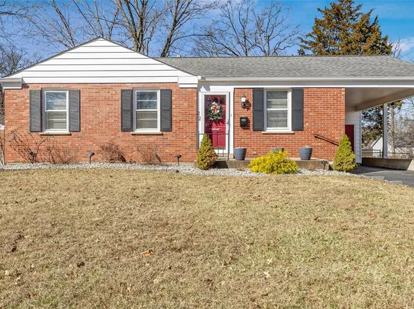 22 Chestnut Hill Ln, Saint Louis, MO 63119