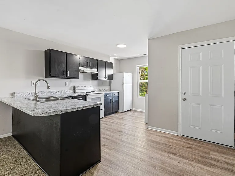 Main Street Apartments — Photo 21