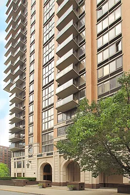 Sold by Corcoran | media 7