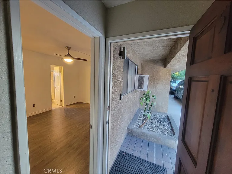 15005 Indiana Ave — Photo 2
