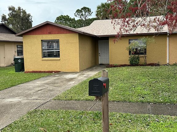2nd image of 818 Poinciana St