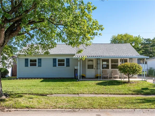 1650 Falke Dr, Dayton, OH 45432