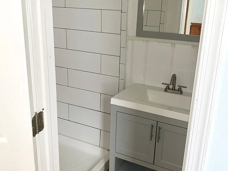 142 W 4th Ave #1F — Photo 12