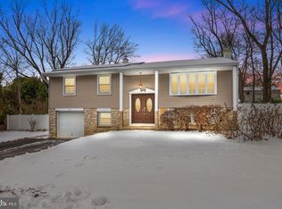 2651 Rubicam Ave, Willow Grove, PA 19090