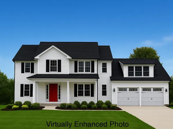 54 Daniel Road, Derry, NH 03038