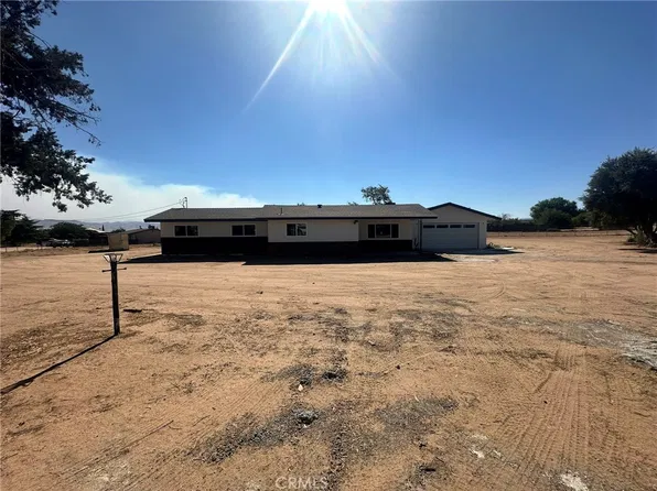 7677 11th Ave, Hesperia, CA 92345