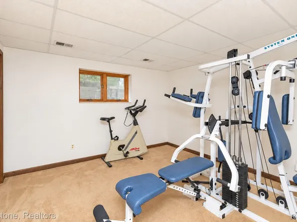 7210 Scenic, Rdg Clarkston MI