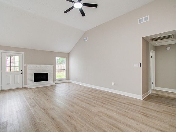 4th image of 7510 Cavesson Dr