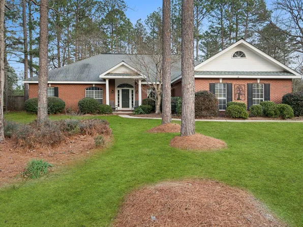 30 Madison Pl, Hattiesburg, MS 39402