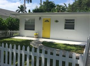 1051 Michigan Ave, Naples, FL 34103