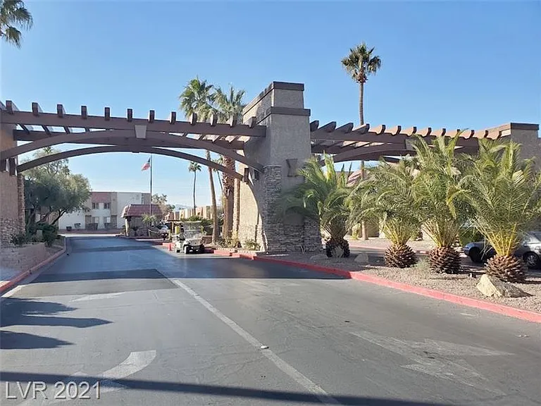 5317 Indian River Dr — Photo 25
