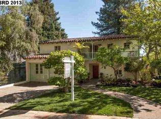 151 Sandringham Rd, Piedmont, CA 94611