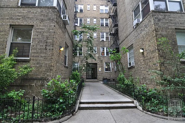 Rented by Welcome Home Real Estate | media 30