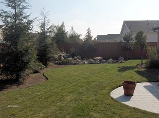1911 N Dartmouth Ave, Clovis, CA 93619