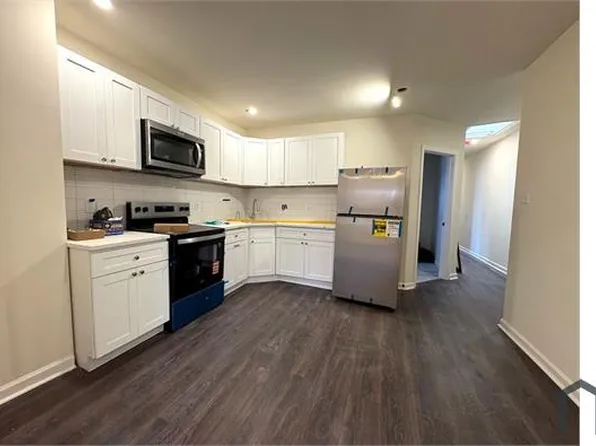 1215 W Wingohocking St Floor 2, Philadelphia, PA 19140