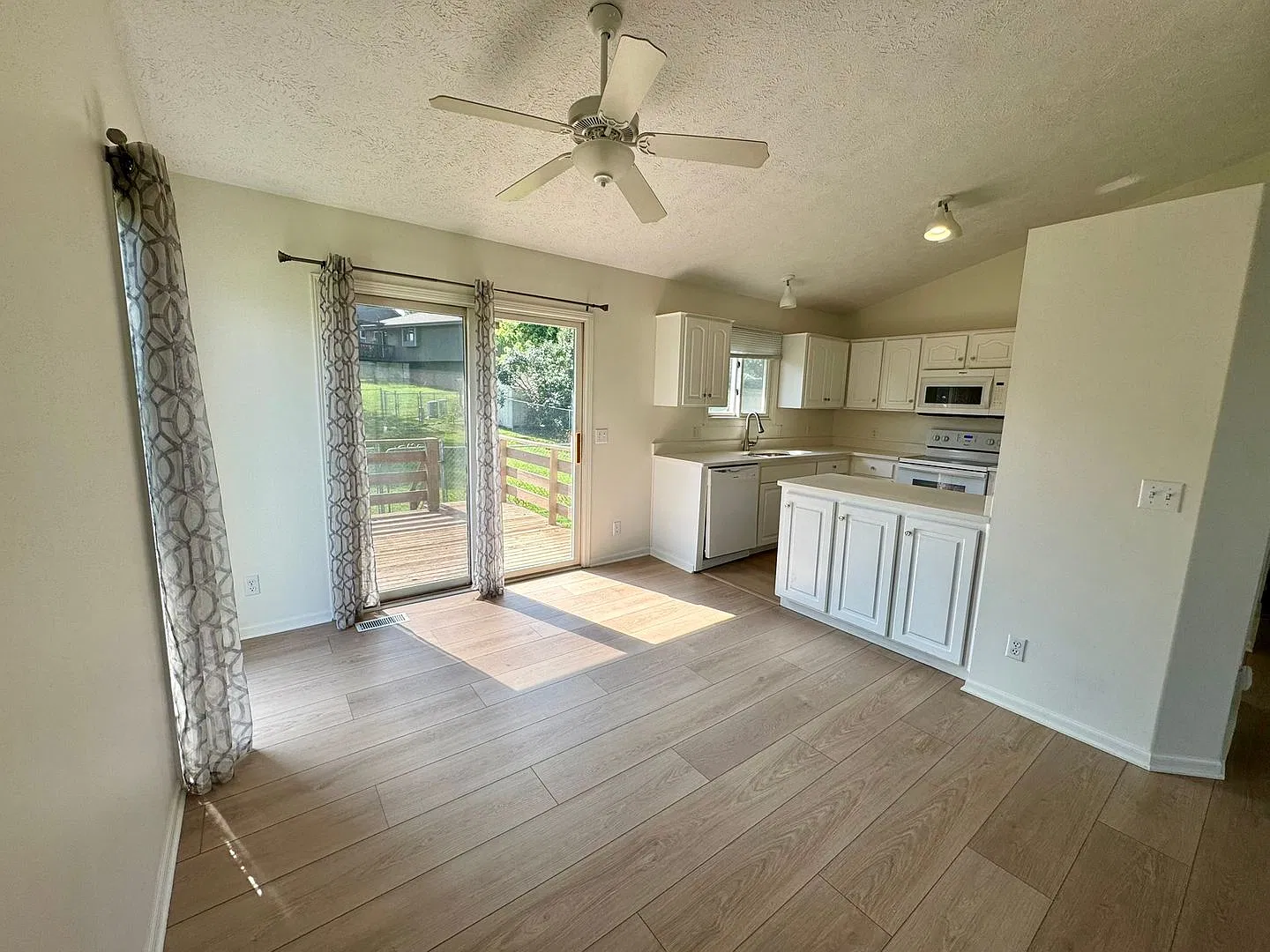 3BR Split-Entry w/ Finished Basement, 2-Car Garage & Fenced Yard — Photo 2
